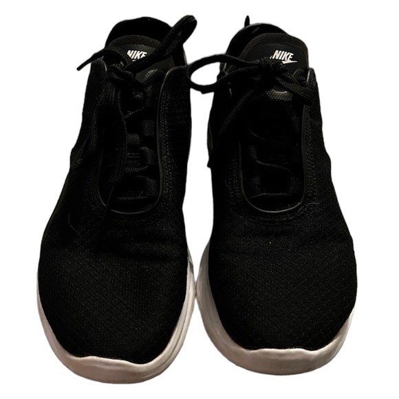 Air Max Motion 2 Black and White - Picture 3 of 7